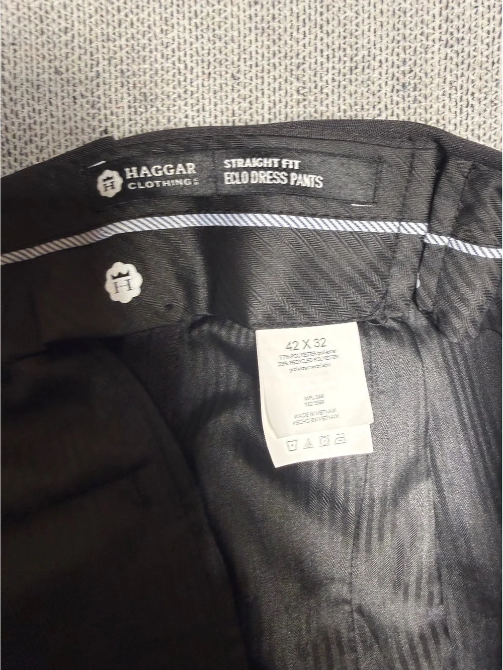 Haggar E10 Gray Straight Fit Dress Pants Men's 42x32